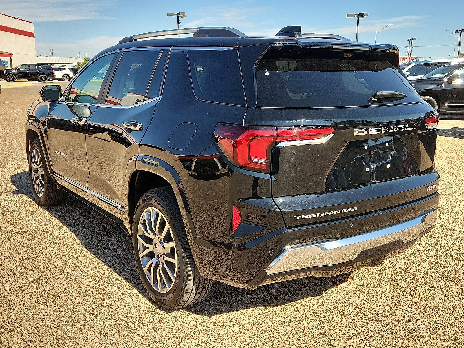Used 2026 GMC Terrain Denali AWD/4WD image 3