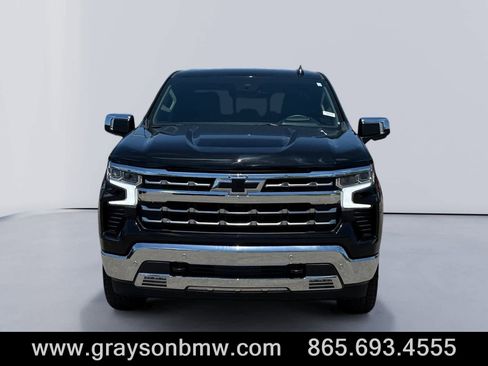 Used 2025 Chevrolet Silverado 1500 LTZ w/ Technology Package AWD/4WD image 8