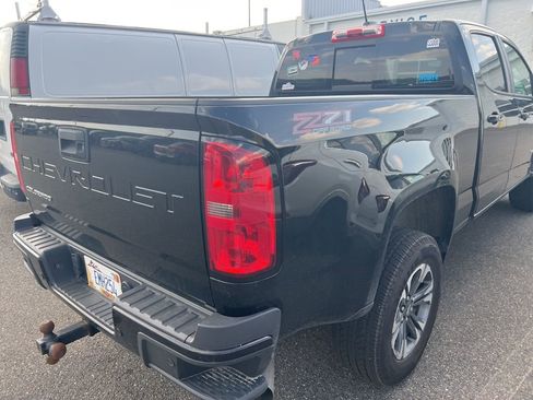 Used 2021 Chevrolet Colorado Z71 w/ Safety Package AWD/4WD image 4