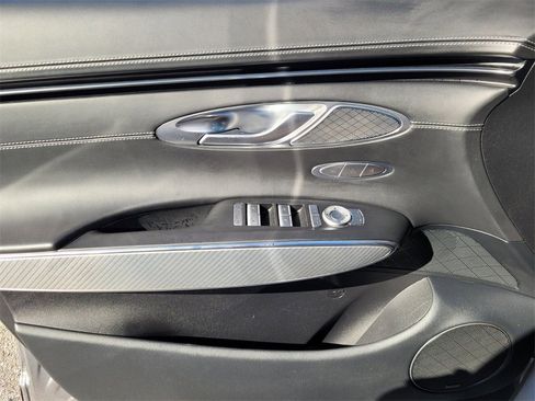 Used 2022 Genesis GV70 2.5T w/ Sport Prestige Package image 27