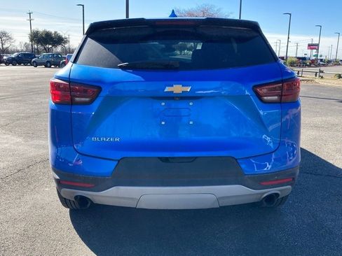 Used 2025 Chevrolet Blazer LT image 6