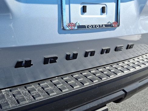 New 2026 Toyota 4Runner SR5 image 5