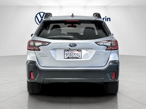 Used 2021 Subaru Outback Premium image 4