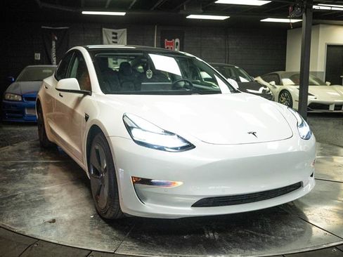 Used 2021 Tesla Model 3 Long Range image 5