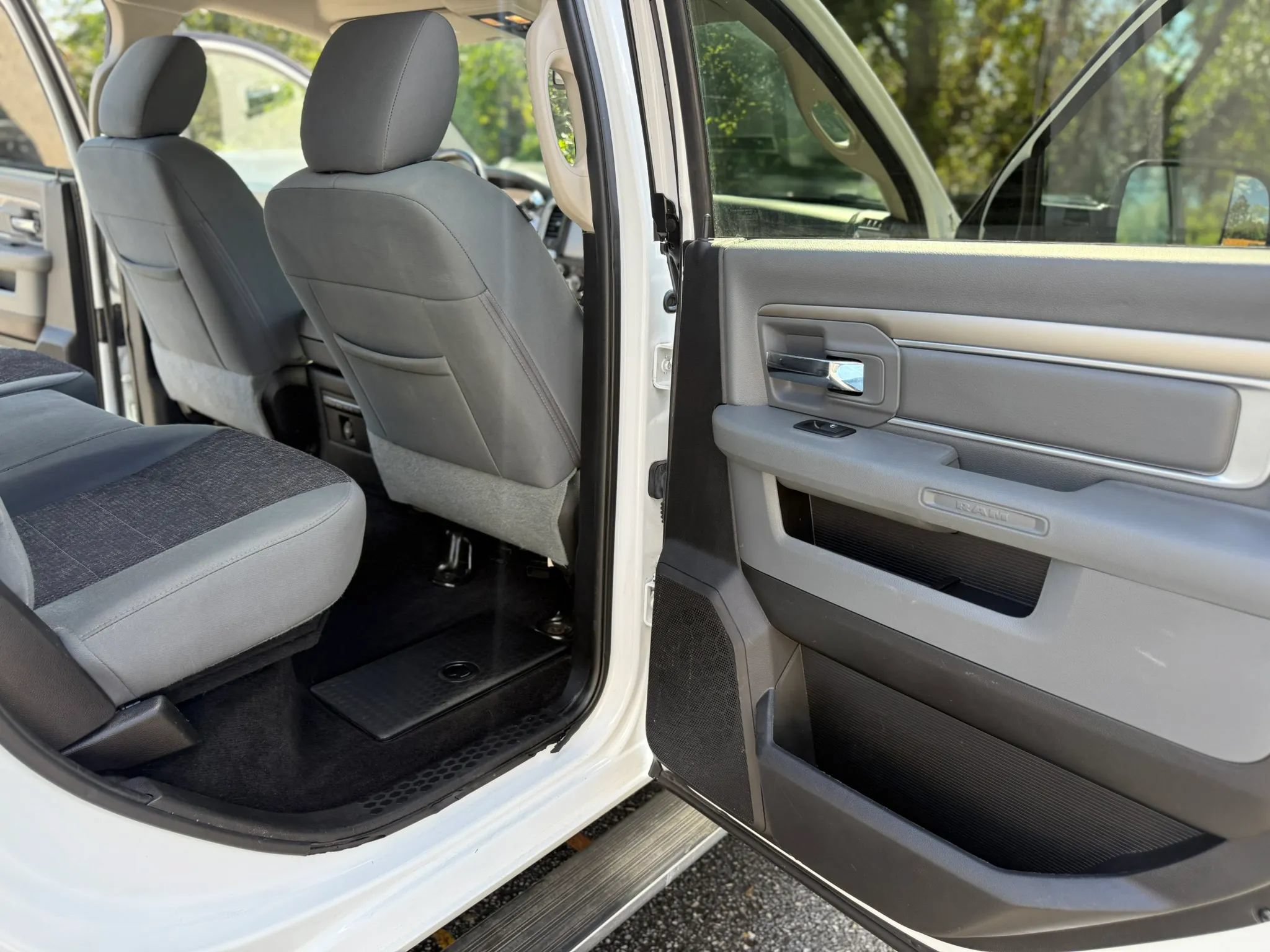 Used 2016 RAM 2500 Big Horn AWD/4WD image 20