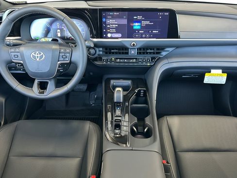 New 2026 Toyota Crown Signia AWD/4WD image 12