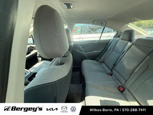 Used 2020 Subaru Legacy Premium AWD/4WD image 6