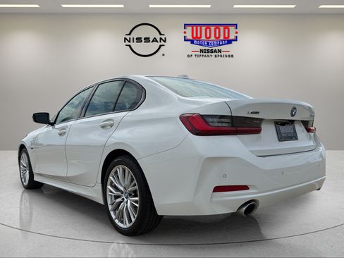 Used 2023 BMW 330e xDrive w/ Driving Assistance Package AWD/4WD image 4