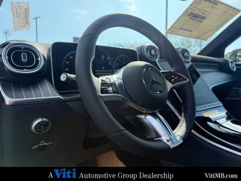 New 2026 Mercedes-Benz GLC 300 4MATIC image 12