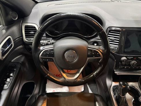 Used 2021 Jeep Grand Cherokee Altitude image 23