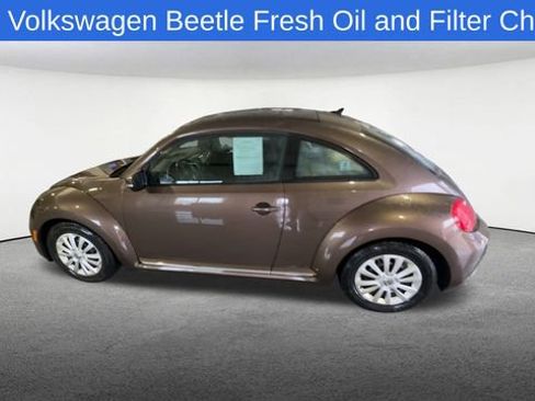 Used 2012 Volkswagen Beetle 2.5 image 5