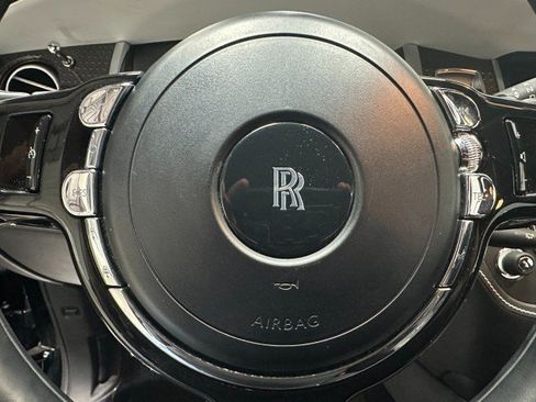 Used 2018 Rolls-Royce Ghost RWD image 33