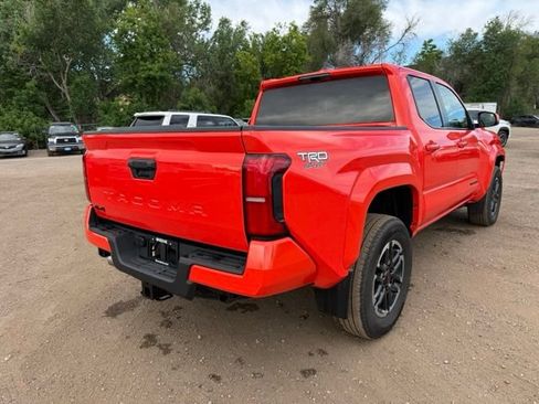Used 2024 Toyota Tacoma TRD Sport AWD/4WD image 6