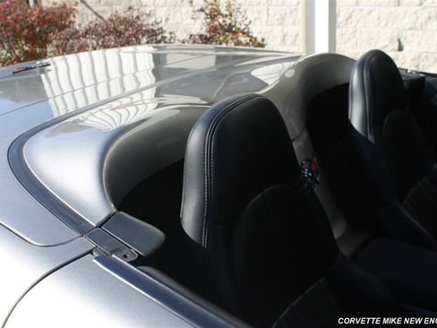 Used 2000 Chevrolet Corvette Coupe w/ Memory Pkg RWD image 22