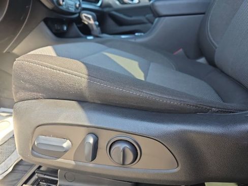 Certified 2023 Chevrolet Traverse LT w/ LPO, Floor Liner Package AWD/4WD image 31