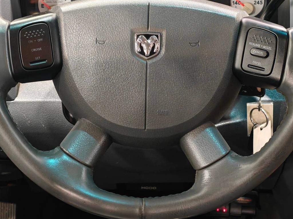 Used 2007 Dodge Ram 3500 Truck Laramie RWD image 5