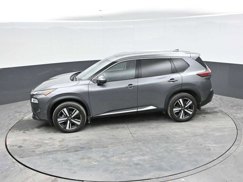 Used 2023 Nissan Rogue SL AWD/4WD image 29