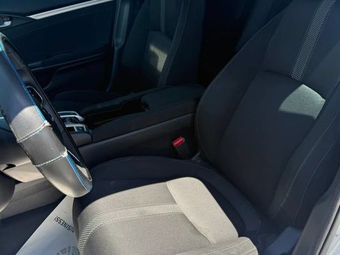 Used 2016 Honda Civic EX image 9