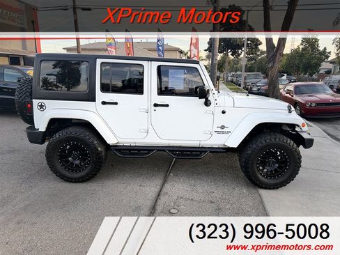 Used 2015 Jeep Wrangler Unlimited Sport AWD/4WD image 9