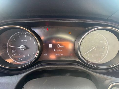 Used 2020 Buick Encore GX Select w/ Experience Buick Package FWD image 10