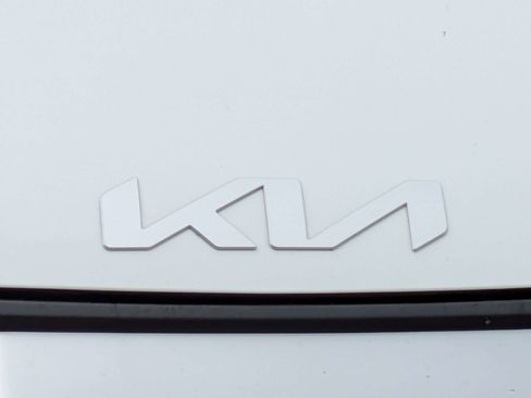Certified 2023 Kia Sportage LX AWD/4WD image 13