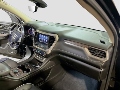 Used 2020 GMC Acadia Denali w/ Denali Ultimate Package image 32