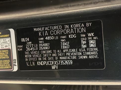 Used 2025 Kia Sportage LX image 12