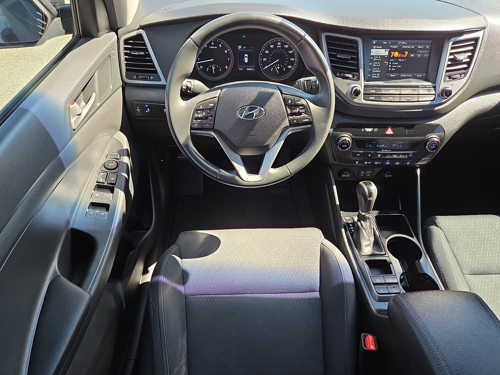 Used 2018 Hyundai Tucson Value AWD/4WD image 11