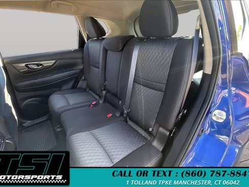 Used 2019 Nissan Rogue SV w/ Premium Package AWD/4WD image 26