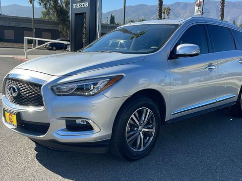 Used 2020 INFINITI QX60 Luxe w/ Essential Package image 13