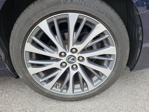 Used 2019 Lexus ES 350 FWD image 12