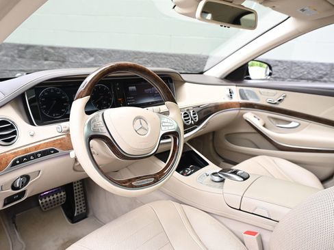 Used 2015 Mercedes-Benz S 550 4MATIC Sedan image 28