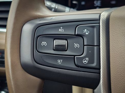 Used 2023 GMC Yukon Denali AWD/4WD image 20
