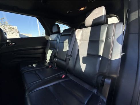 Used 2023 Dodge Durango GT image 13
