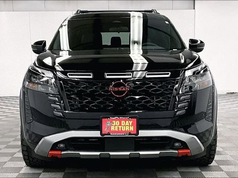 New 2026 Nissan Pathfinder Rock Creek image 17