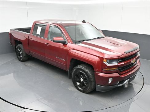 Used 2017 Chevrolet Silverado 1500 LT w/ All Star Edition image 22