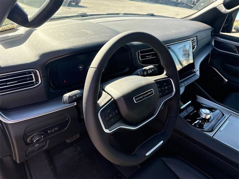 New 2026 Jeep Grand Wagoneer image 6
