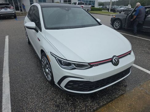 Used 2023 Volkswagen GTI SE FWD image 8