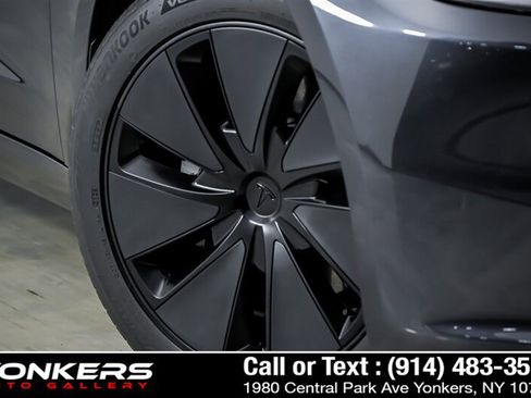 Used 2025 Tesla Model 3 Long Range AWD/4WD image 4