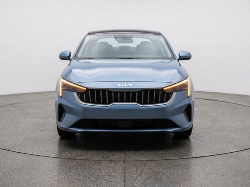 Used 2025 Kia K4 LXS image 2