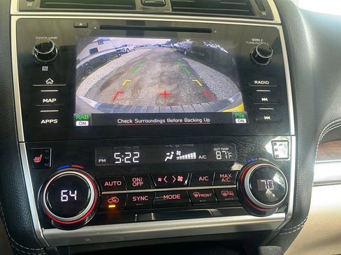 Used 2018 Subaru Outback 2.5i Limited AWD/4WD image 17