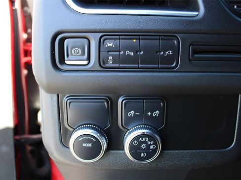 Used 2022 GMC Yukon SLT image 21