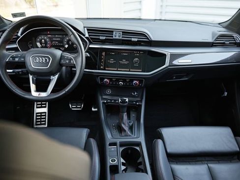 Used 2025 Audi Q3 2.0T Premium Plus w/ Premium Plus Package AWD/4WD image 26
