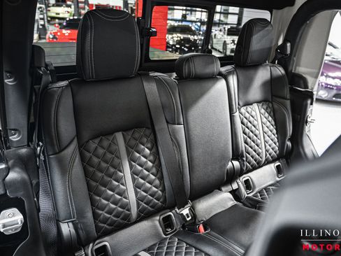Used 2022 Jeep Gladiator Sport image 41