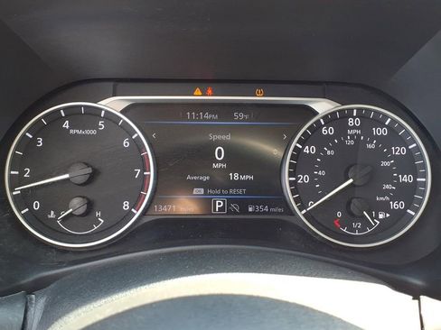Used 2025 Nissan Sentra SR FWD image 2
