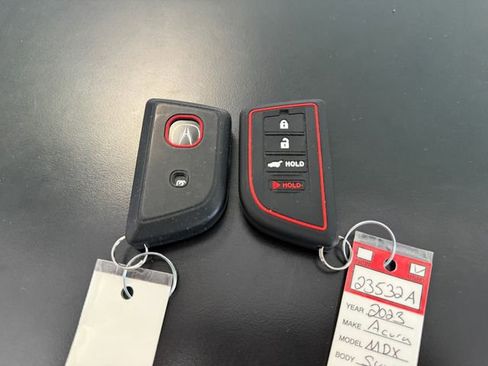 Used 2023 Acura MDX A-Spec image 33