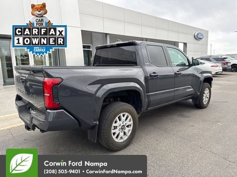Used 2024 Toyota Tacoma SR5 AWD/4WD image 6