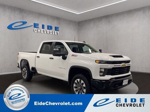 New 2026 Chevrolet Silverado 2500 Custom w/ Custom Value Package AWD/4WD image 1