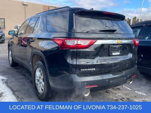 Certified 2021 Chevrolet Traverse LT image 2