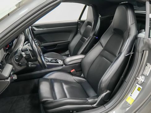 Used 2021 Porsche 911 Carrera S RWD image 5